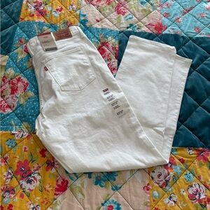 LEVI’S Classic Straight White Jeans